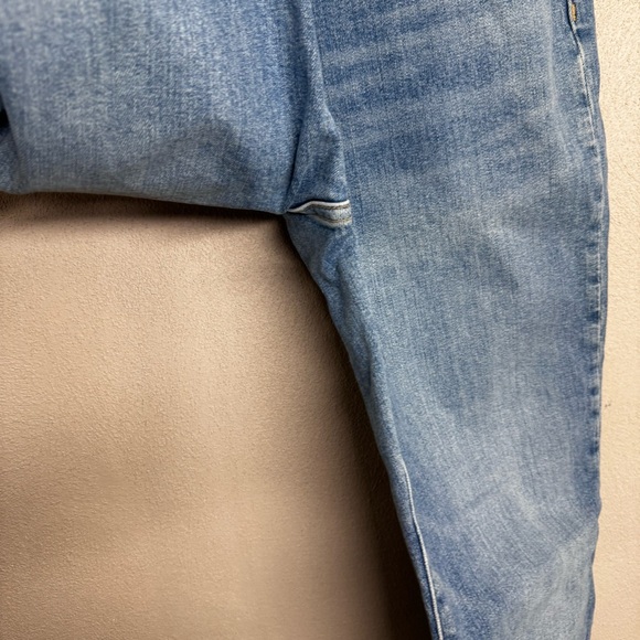 Revtown High Waisted Jeans Distressed Raw Hemline Medium Wash 33 Regular - Picture 6 of 11